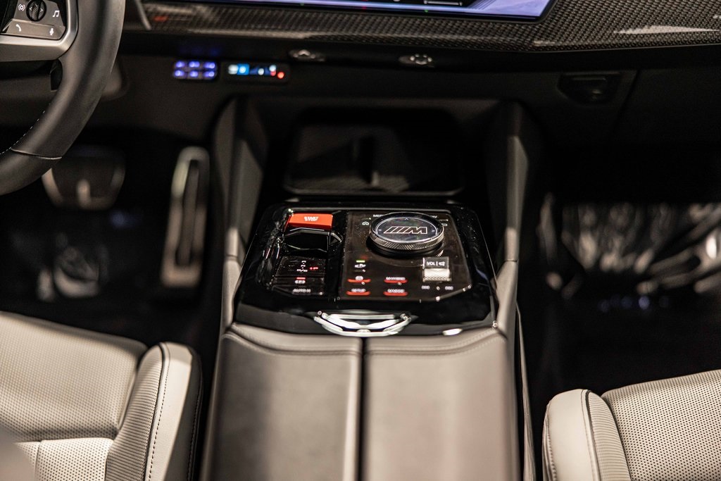 2025 BMW M5 - Image 37