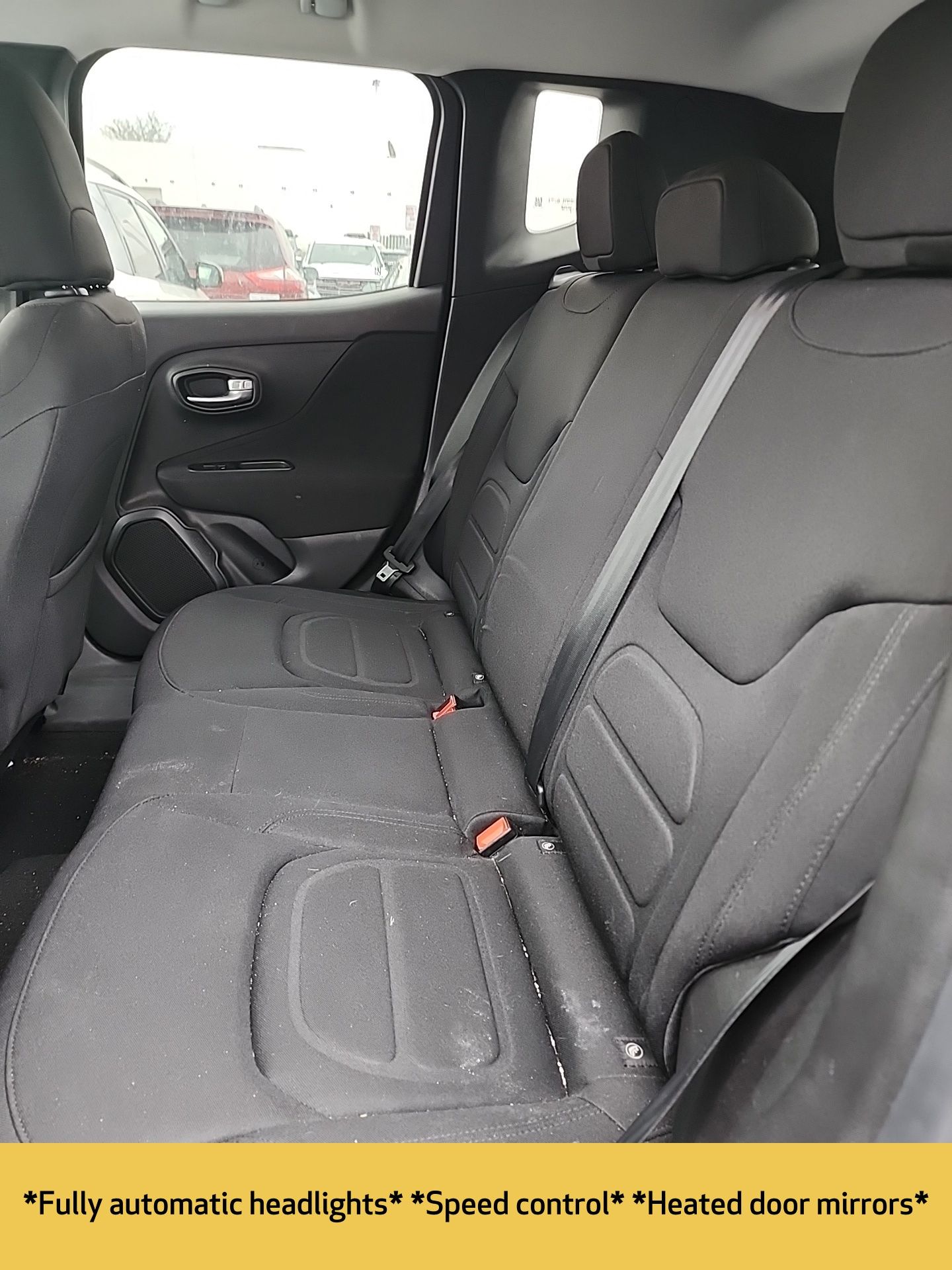 2019 Jeep Renegade Latitude photo 4