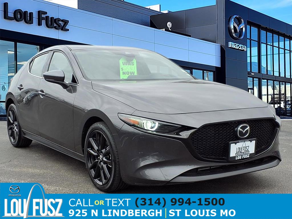 2022 Mazda Mazda3 Premium's photo