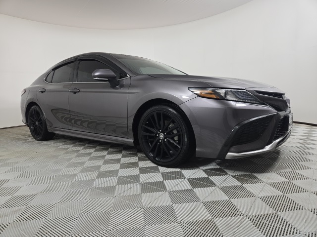 2023 Toyota Camry XSE's photo