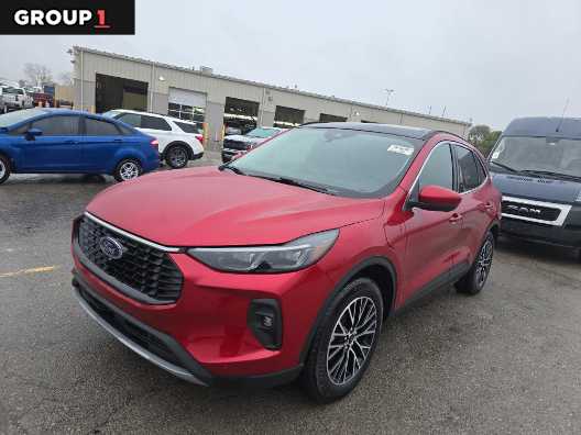 2023 Ford Escape PHEV's photo