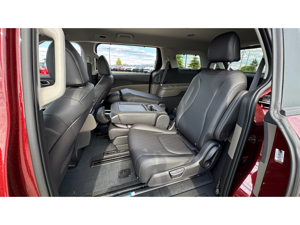 2026 Kia Carnival EX photo 20