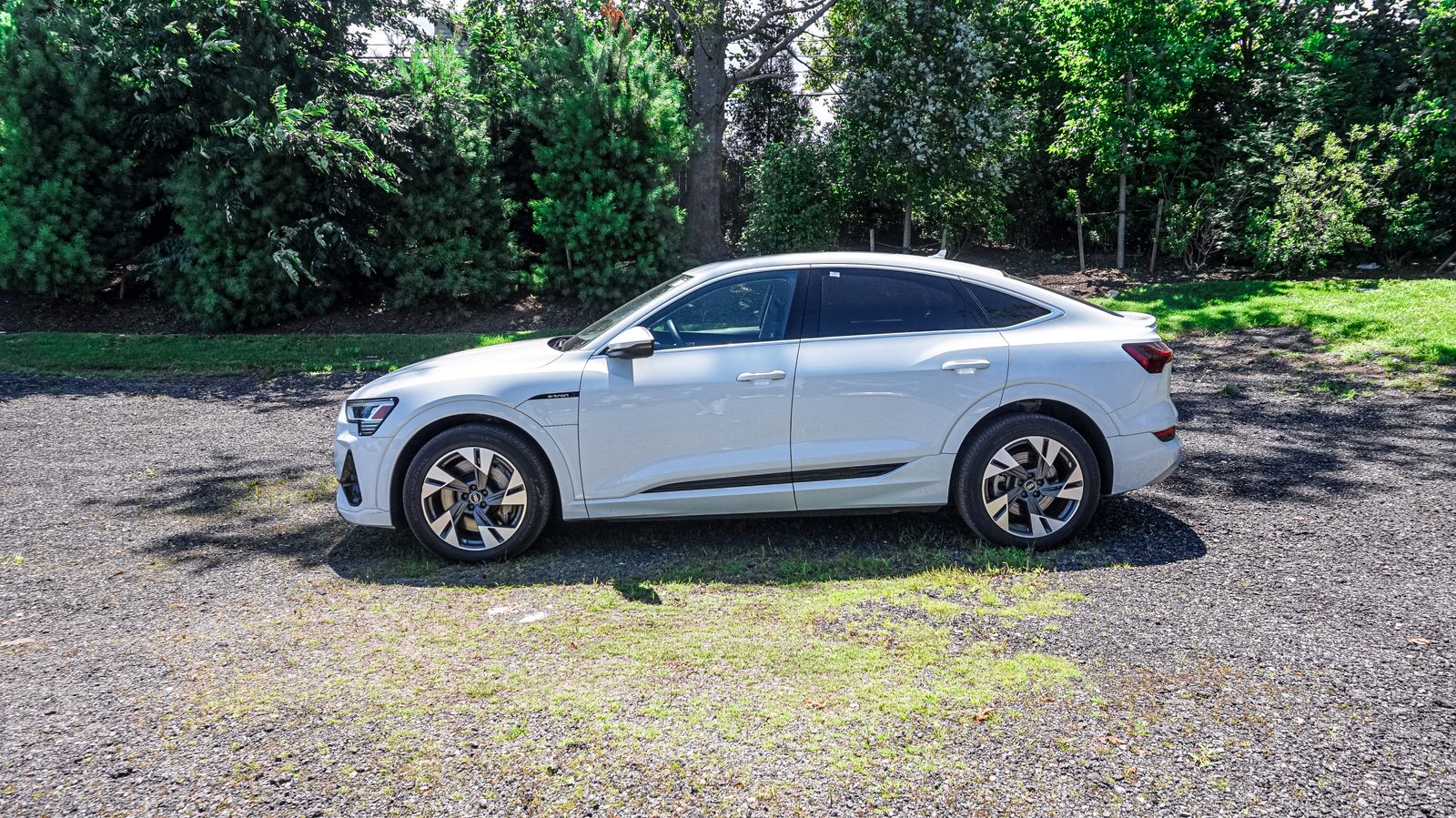 2022 Audi e-tron Sportback S line Premium photo 4