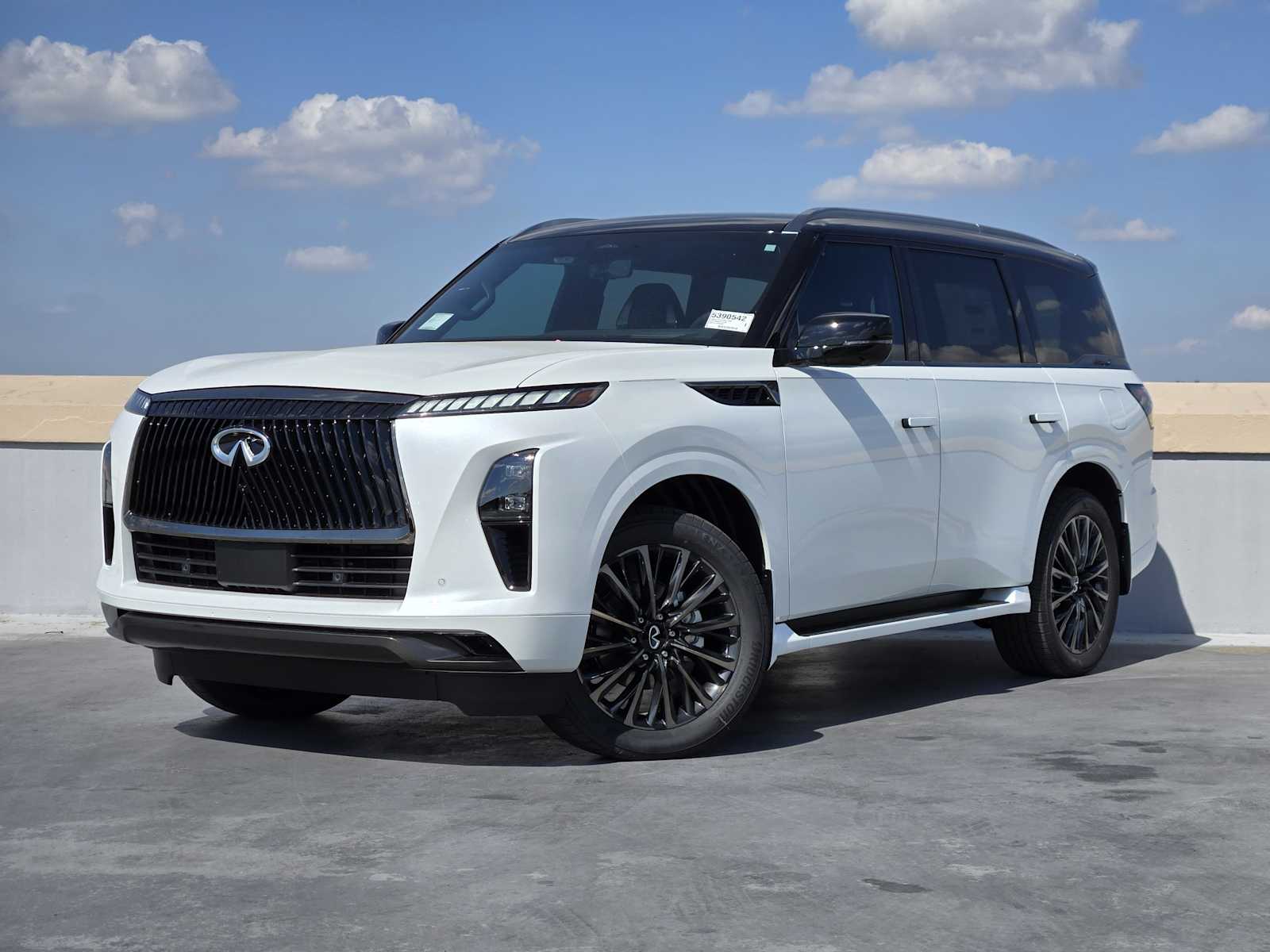 2026 INFINITI QX80 Autograph's photo