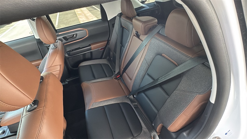 2024 Ford Bronco Sport Outer Banks photo 22