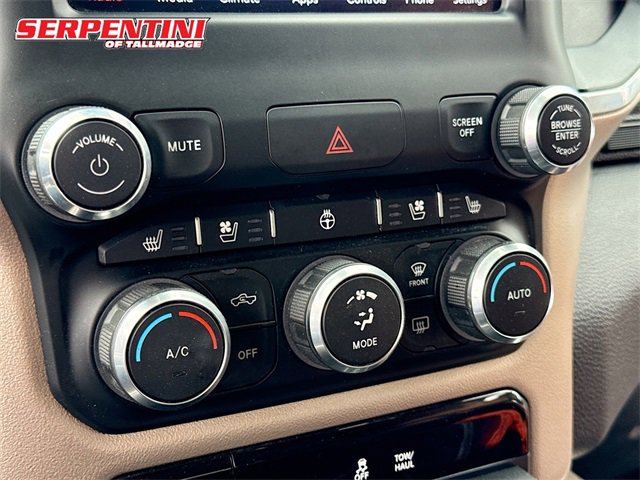 2020 Ram 1500 Laramie photo 13