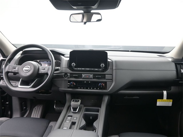 2025 Nissan Pathfinder S photo 24