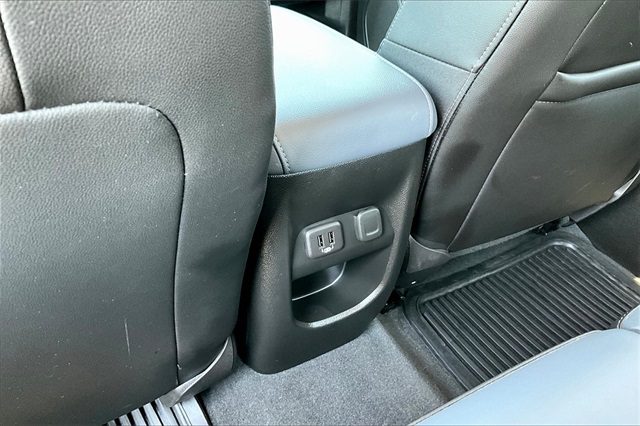 2022 Chevrolet Colorado Z71 photo 11