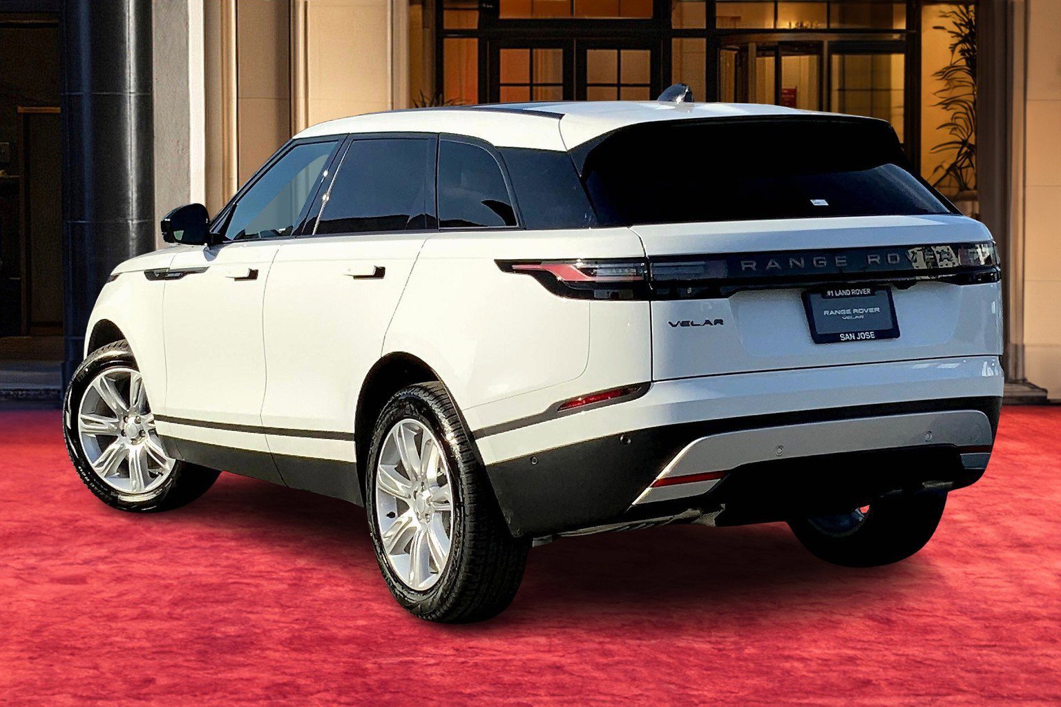 2025 Land Rover Range Rover Velar S photo 2