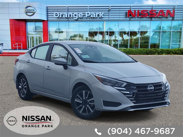 2025 Nissan Versa SV's photo