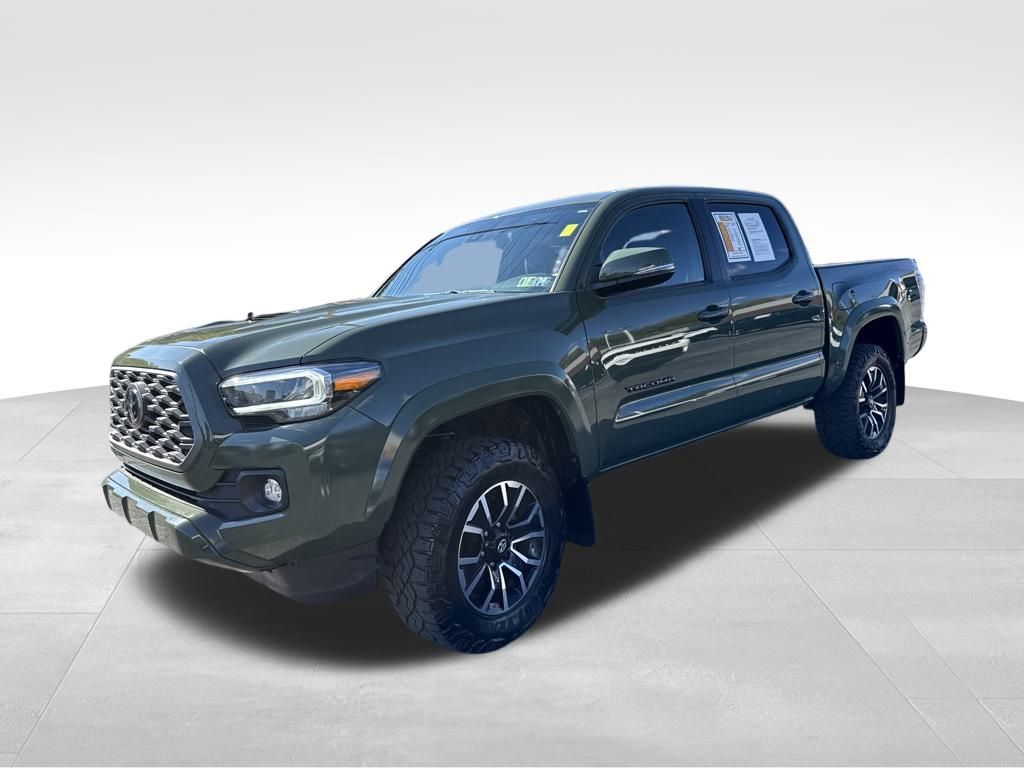 2022 Toyota Tacoma SR5 photo 2