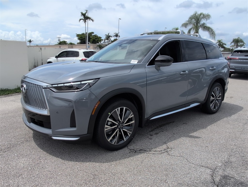 2026 Infiniti QX60 Luxe photo 4