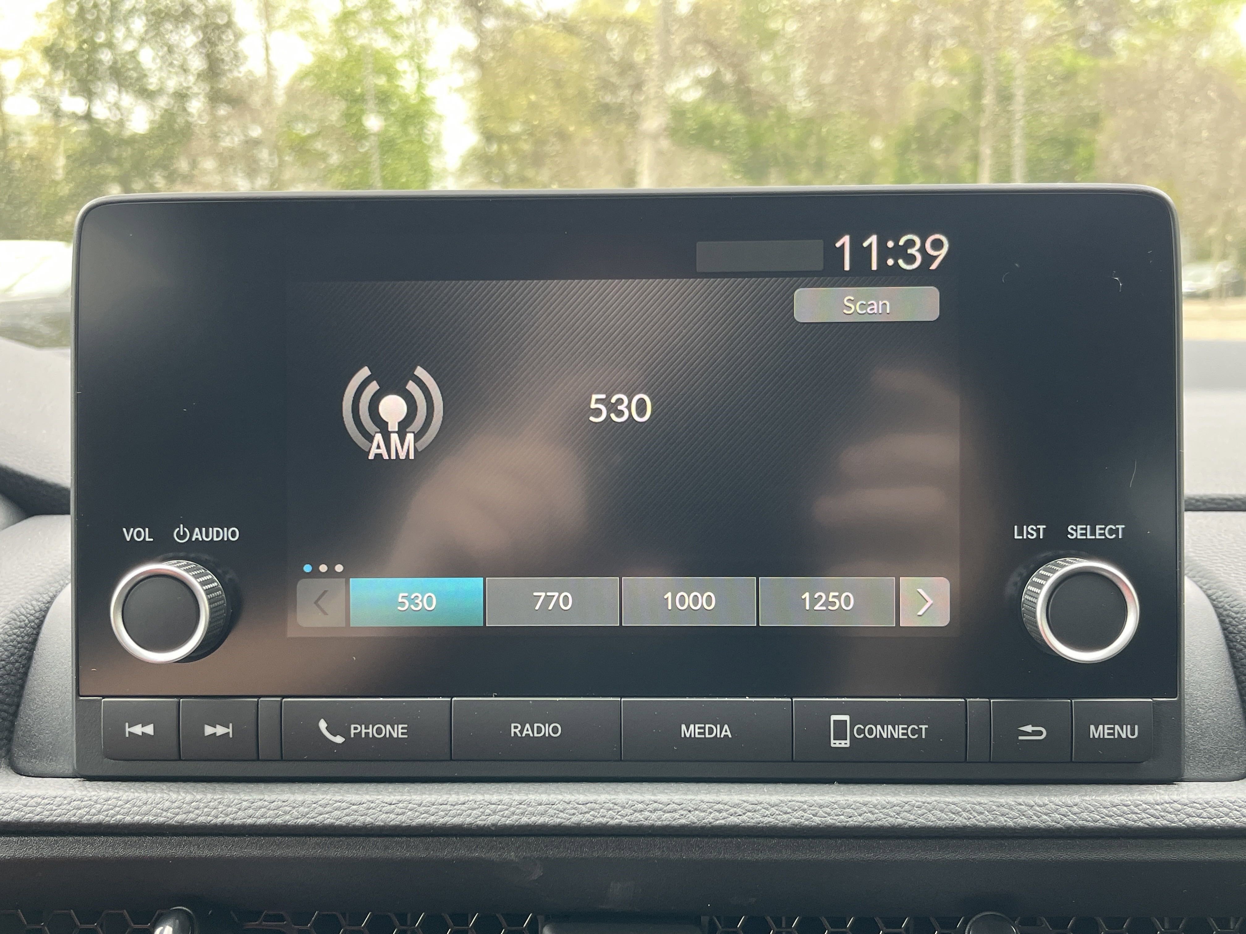 2025 Honda CR-V LX photo 4