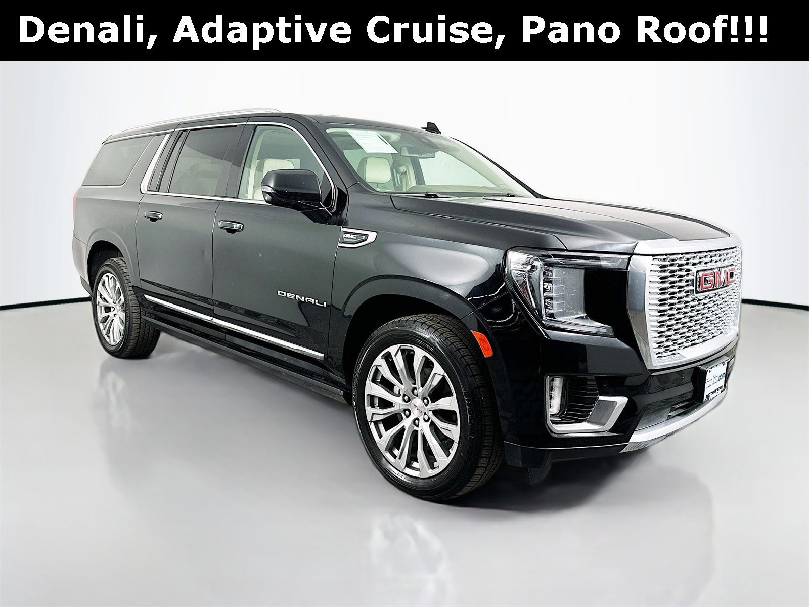 2023 GMC Yukon XL Denali's photo