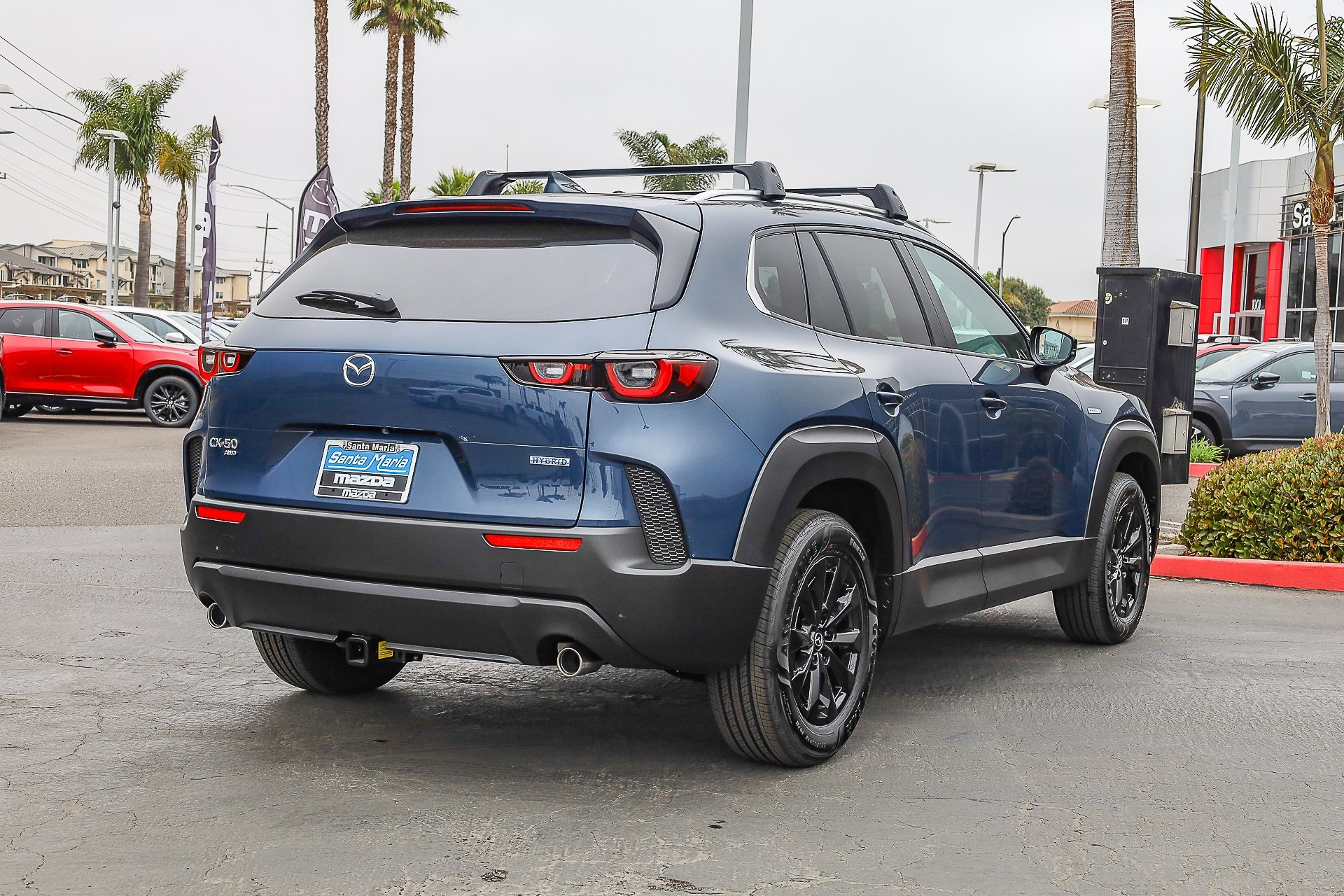 2025 Mazda CX-50 Preferred photo 4
