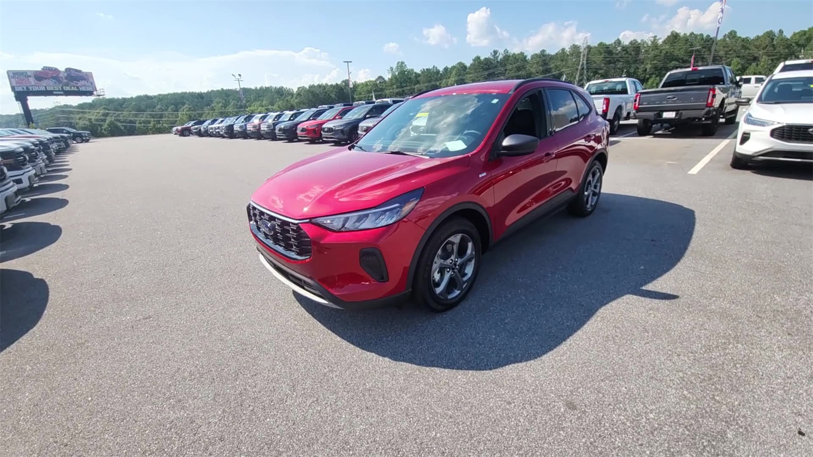 2025 Ford Escape ST-Line photo 2