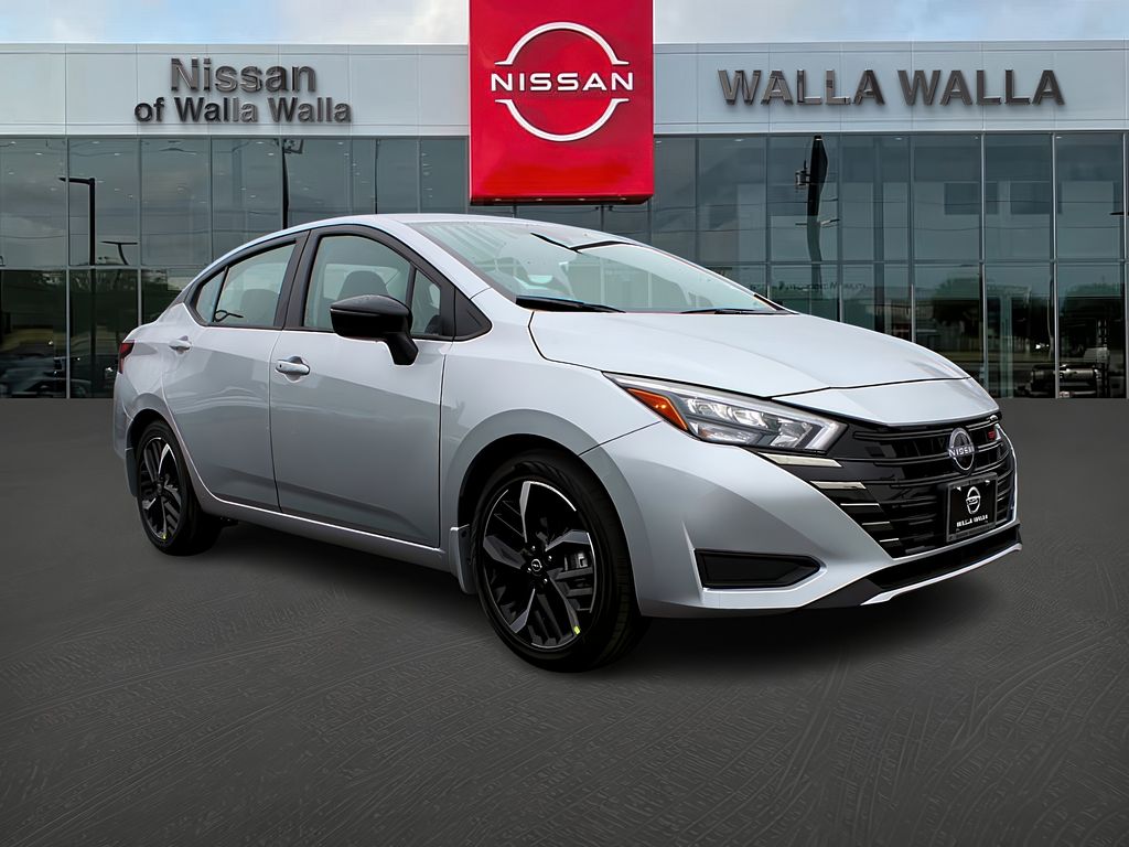 2025 Nissan Versa Sedan SR's photo