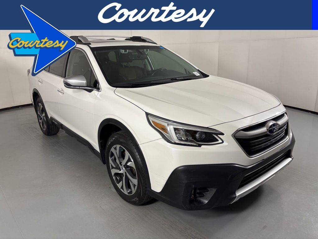 2020 Subaru Outback Touring's photo