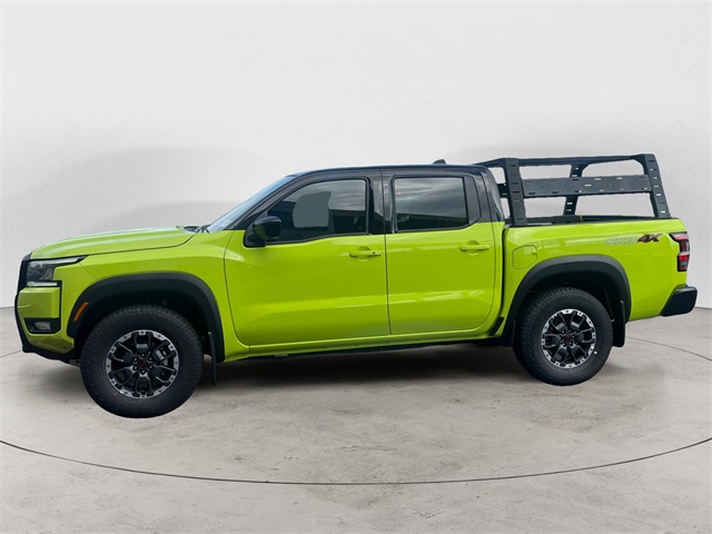 2026 Nissan Frontier PRO-4X photo 2