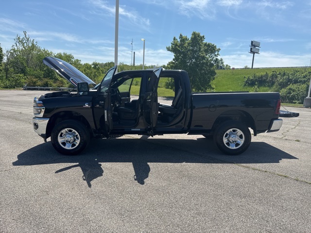2025 Ram 3500 Tradesman photo 12