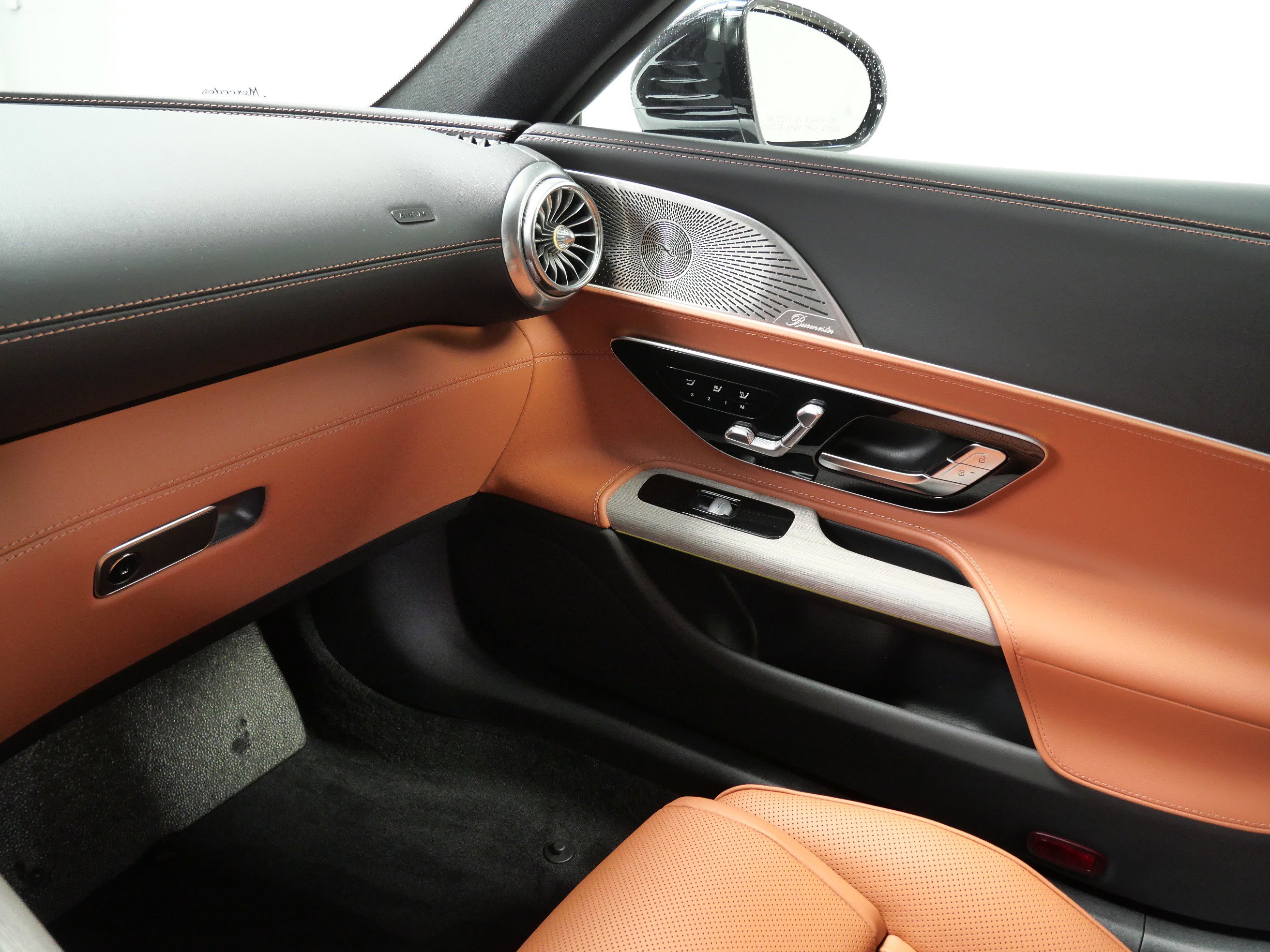 2026 Mercedes Benz SL AMG 55 photo 12