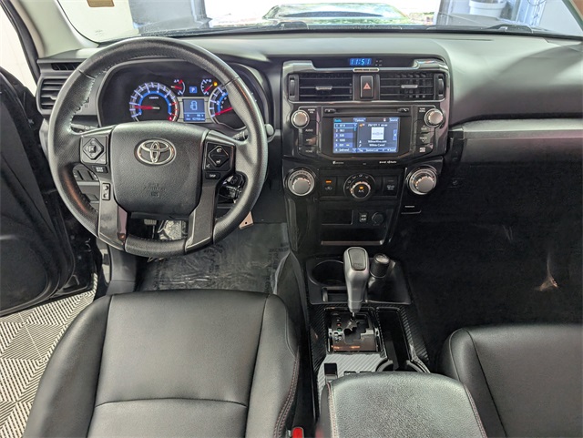 2019 Toyota 4Runner TRD Off-Road Premium photo 11