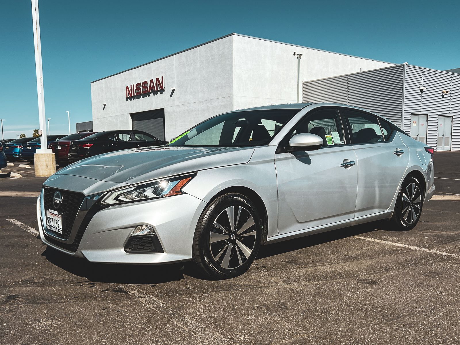 2022 Nissan Altima 2.5 SV photo 11