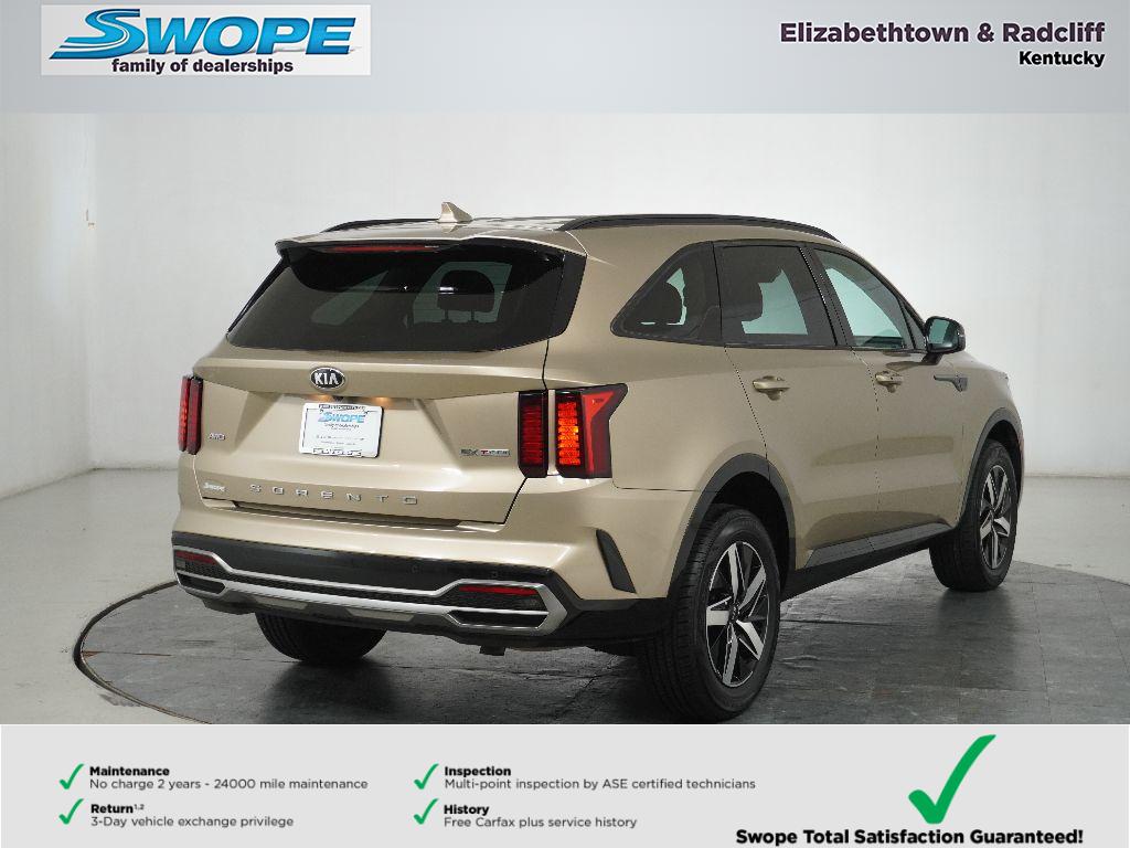2021 Kia Sorento EX photo 3