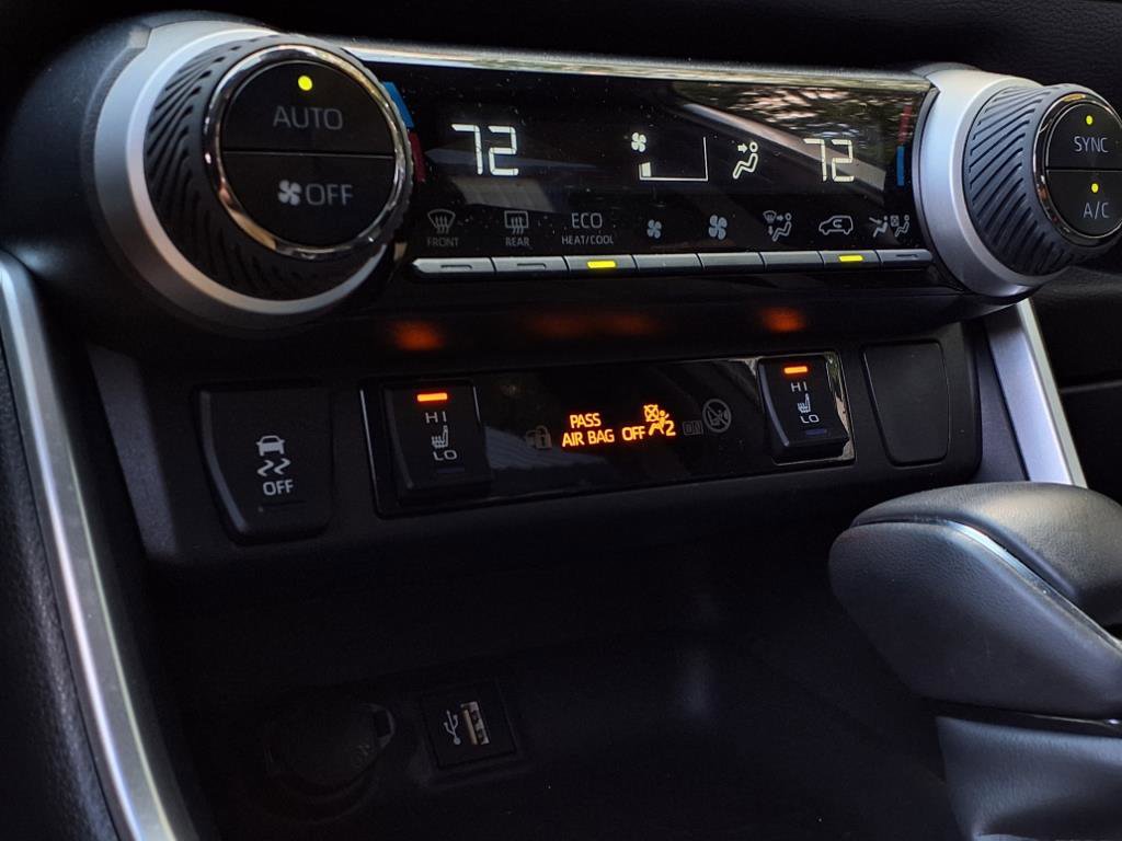 2024 Toyota RAV4 Prime SE photo 16