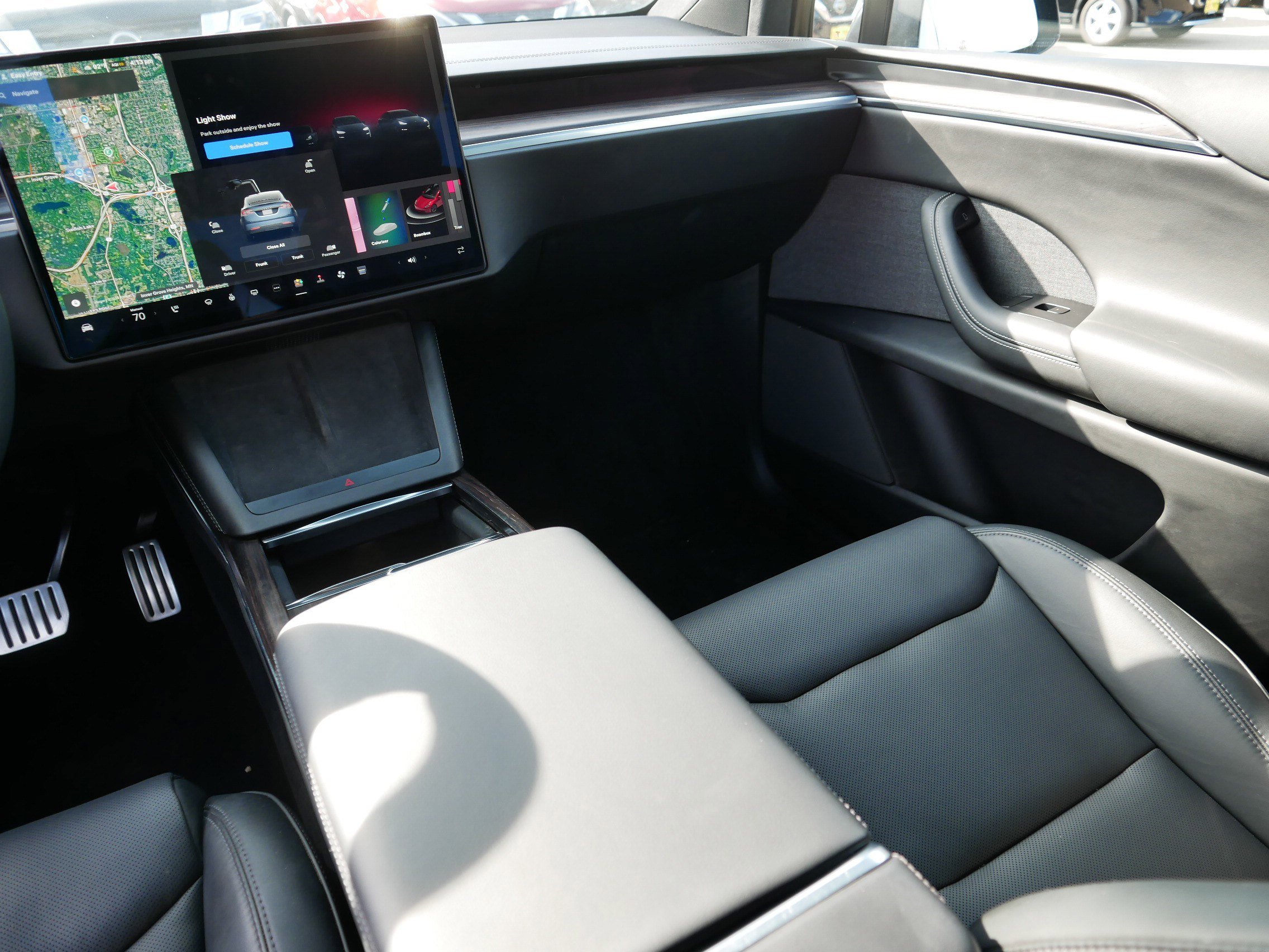 2024 Tesla Model X Long Range photo 10