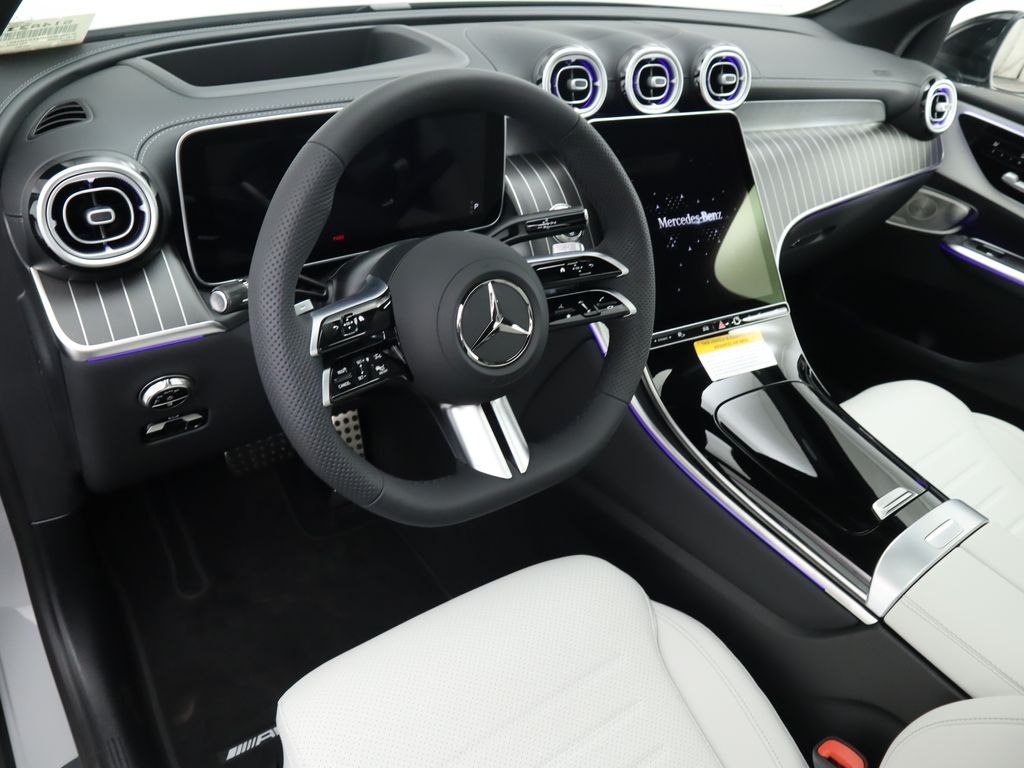2026 Mercedes Benz GLC 300 photo 7