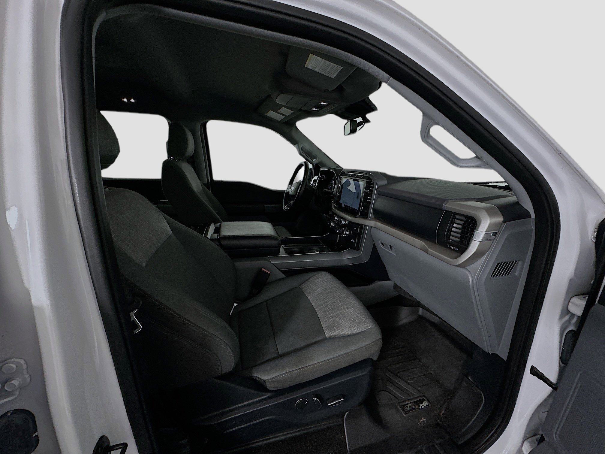 2021 Ford F-150 XLT photo 28