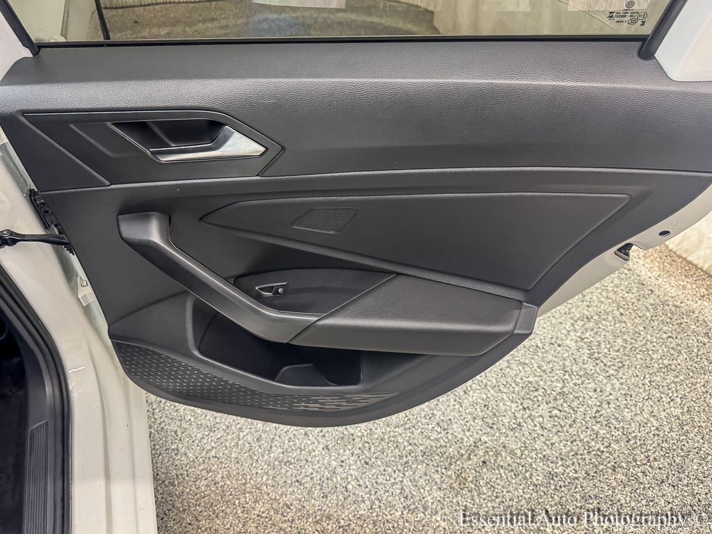 2024 VOLKSWAGEN JETTA - Image 22