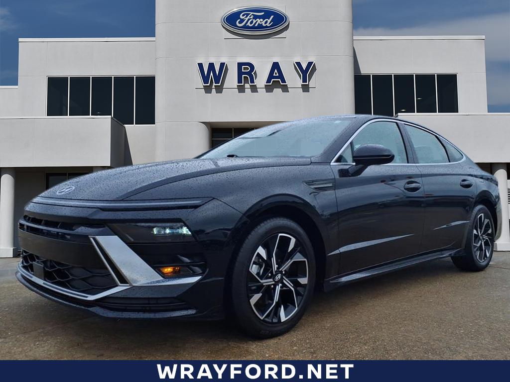 2025 Hyundai Sonata SEL's photo