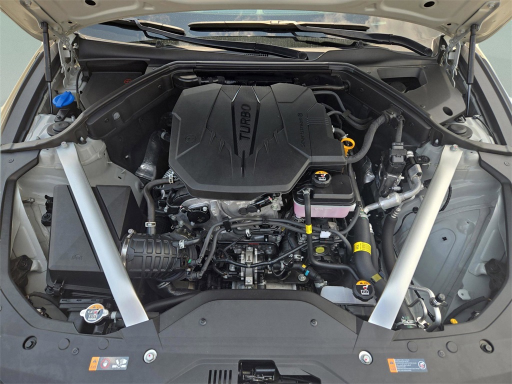 2024 Genesis G70 2.5T photo 24