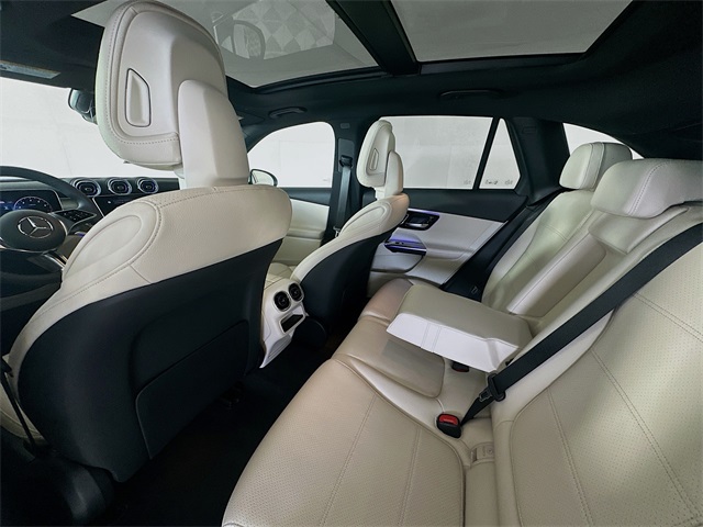 2026 Mercedes Benz GLC 300 photo 23