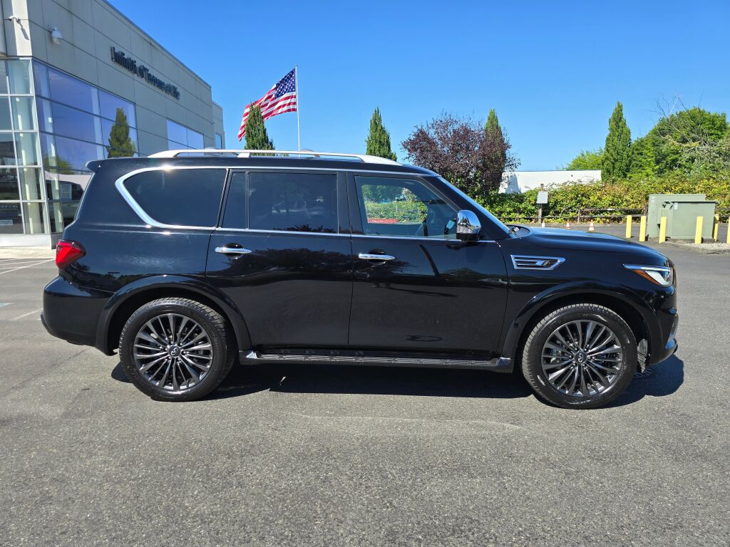 2023 Infiniti QX80 Sensory photo 6