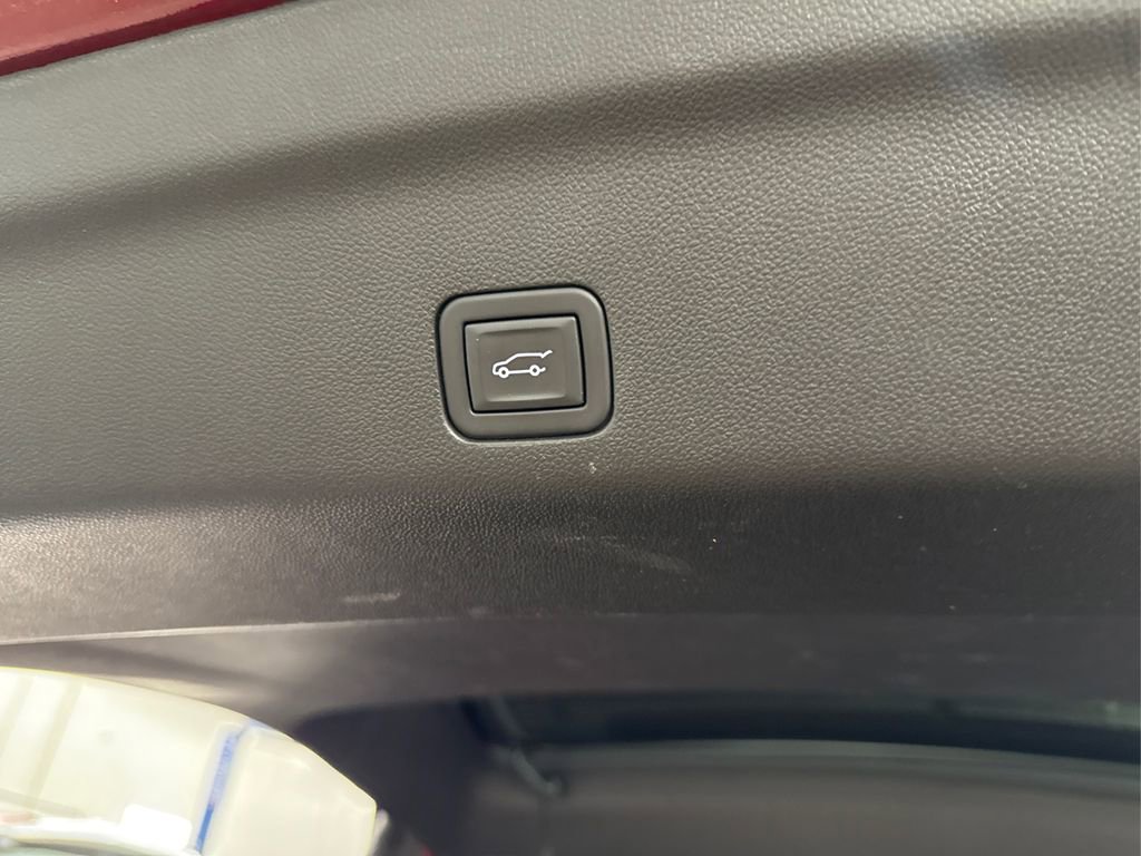 2023 Gmc Yukon SLT photo 13