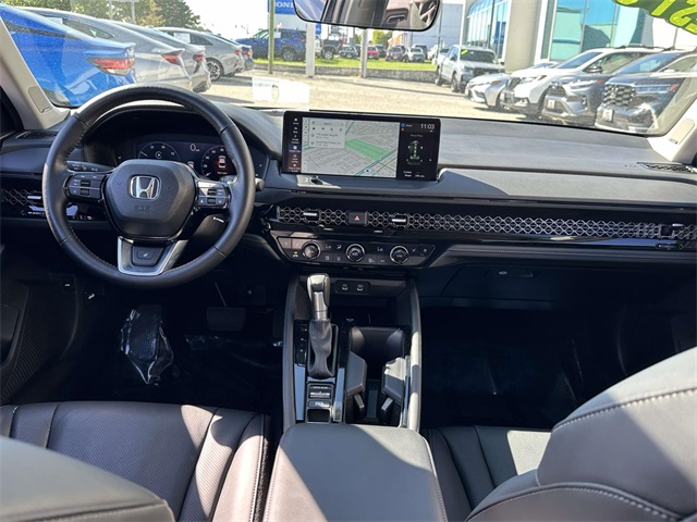 2025 Honda Accord Hybrid Touring photo 16
