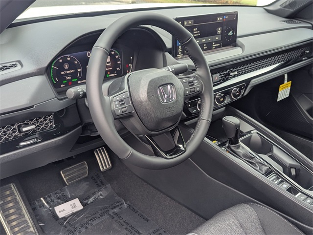 2025 Honda Accord Hybrid Sport photo 2