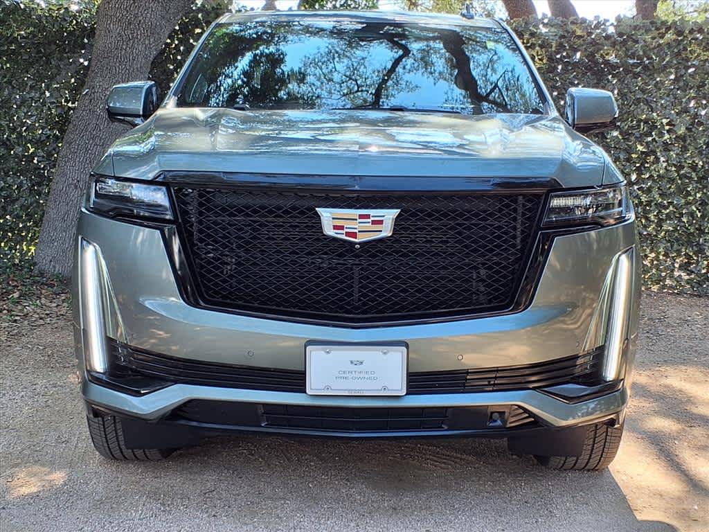 2023 Cadillac Escalade Sport Platinum photo 2
