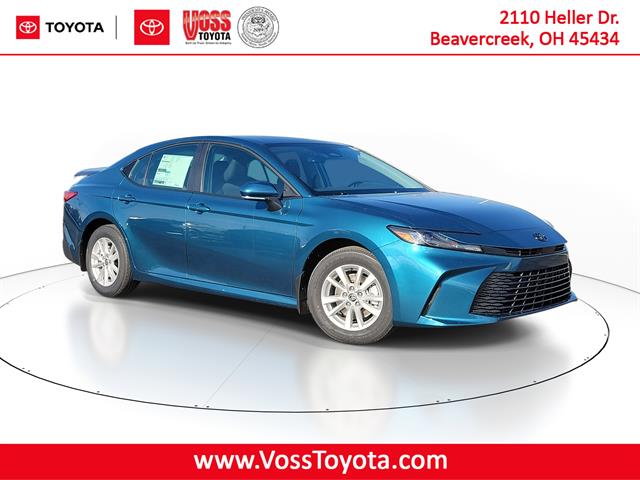 2026 Toyota Camry LE's photo