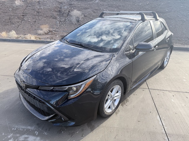 2022 Toyota Corolla Hatchback SE's photo