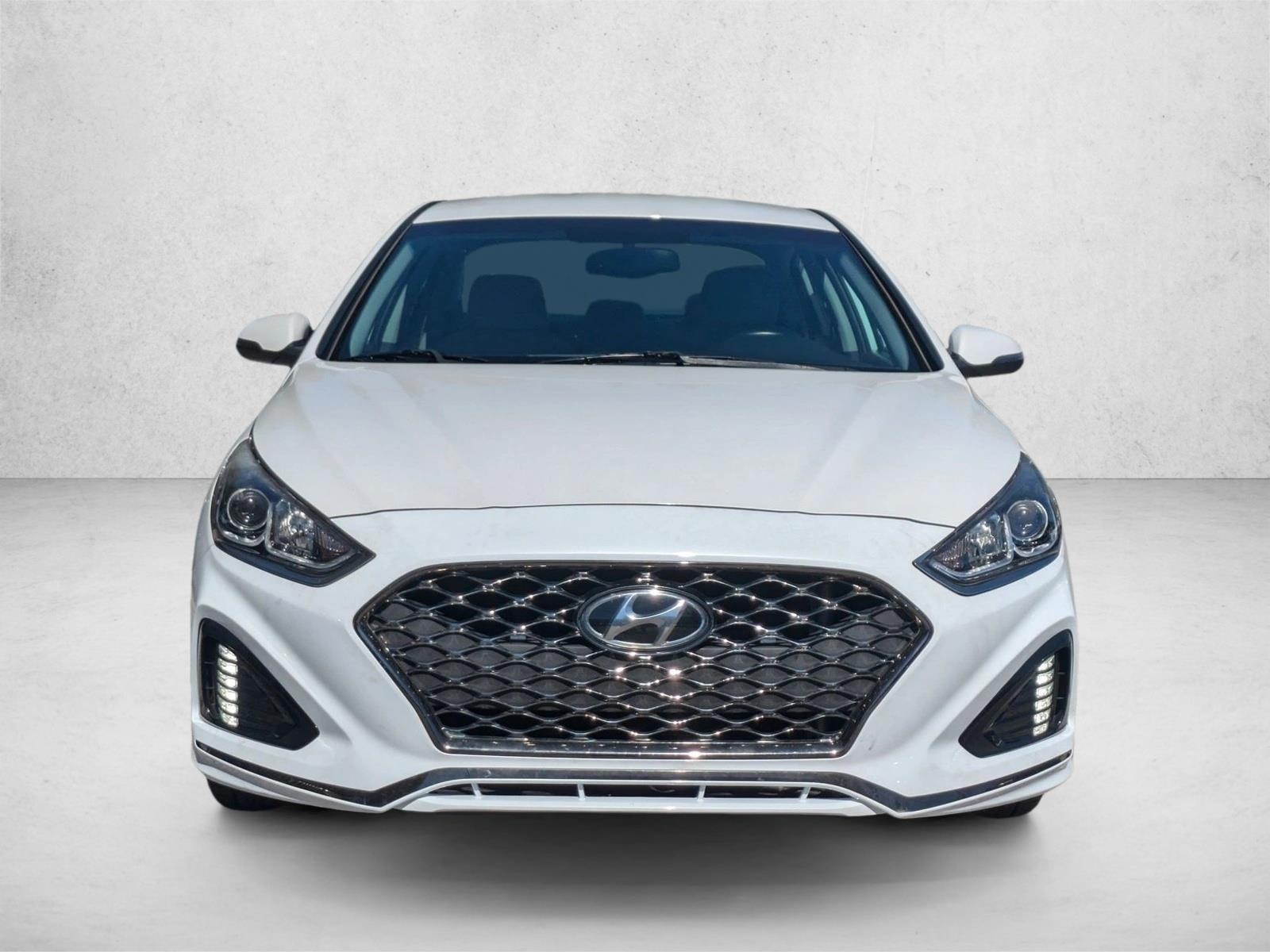 2019 Hyundai Sonata SEL photo 2