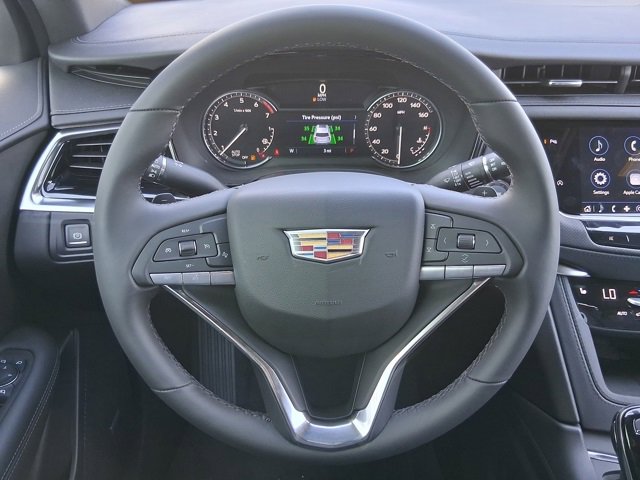 2025 Cadillac XT6 Luxury photo 9