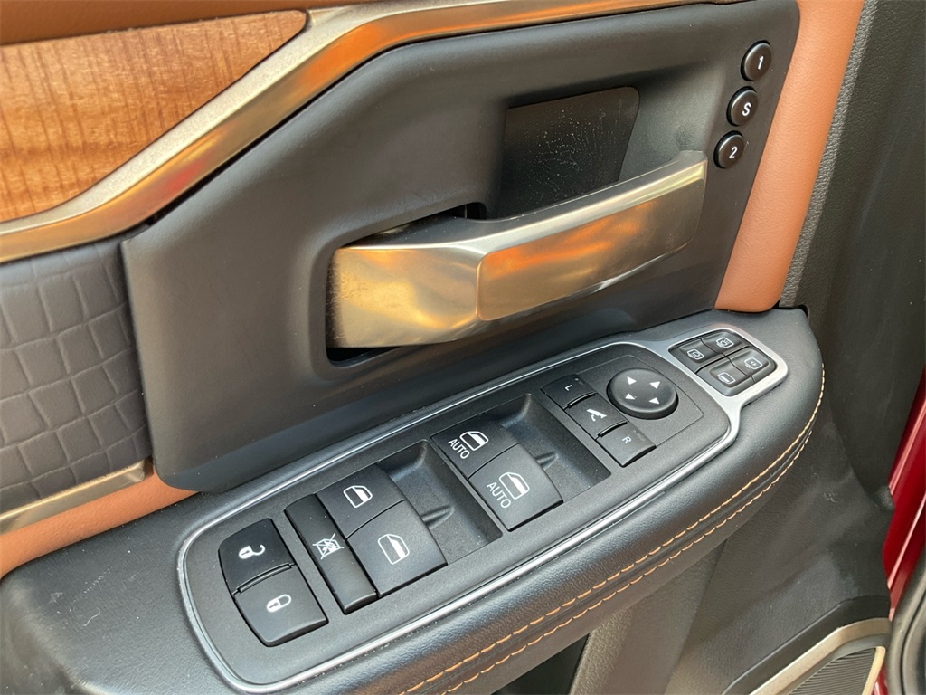 2024 Ram 2500 Longhorn photo 28