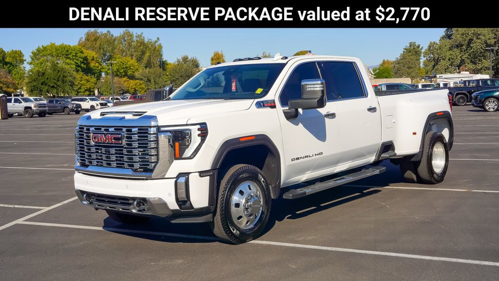 2024 Gmc Sierra 3500 HD Denali photo 2