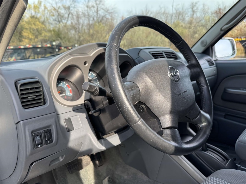 Used 2002 Nissan Frontier SE with VIN 1N6ED29X32C307795 for sale in Winchester, VA