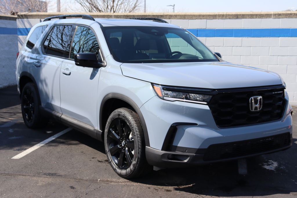2025 Honda Pilot Black Edition photo 6