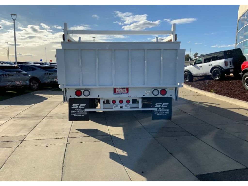 2024 Ford F-550 XL photo 3